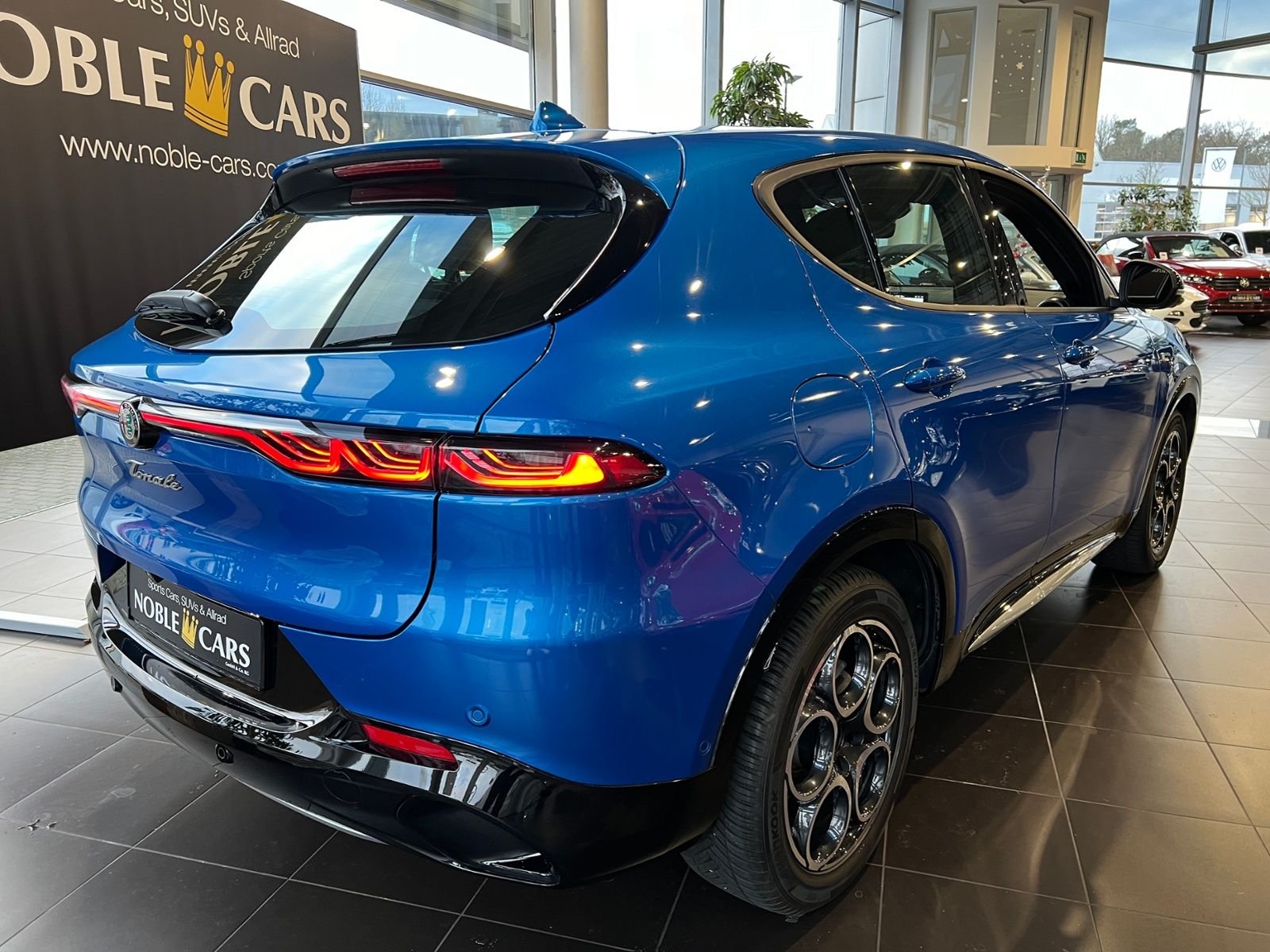 Fahrzeugabbildung Alfa Romeo Tonale Ti H&K LED NAVI ALU