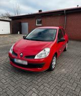 Renault Clio - Renault Clio aus 2006 mit Diesel-Antrieb