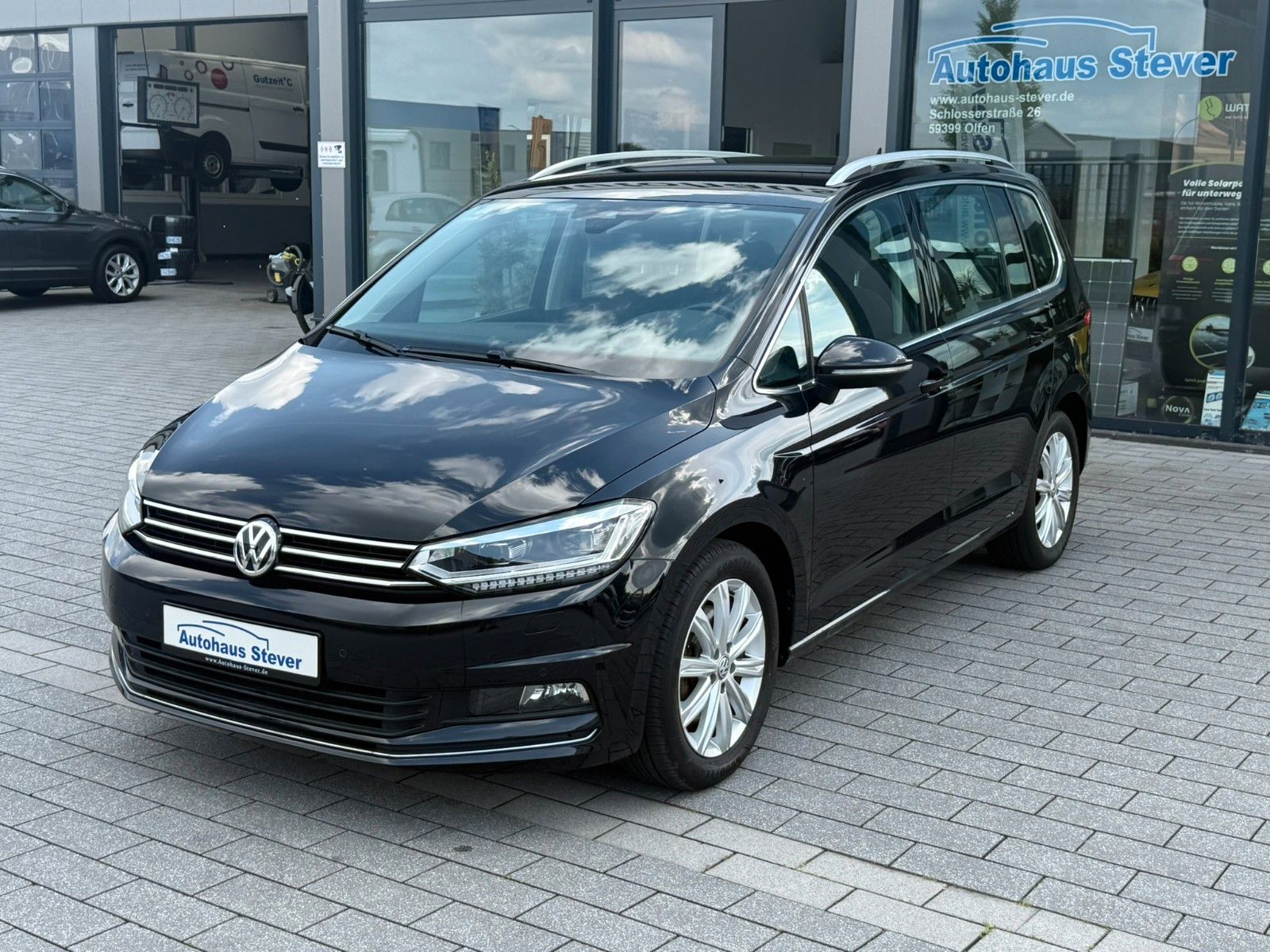 Fahrzeugabbildung Volkswagen Touran Highline BMT/Start-Stopp