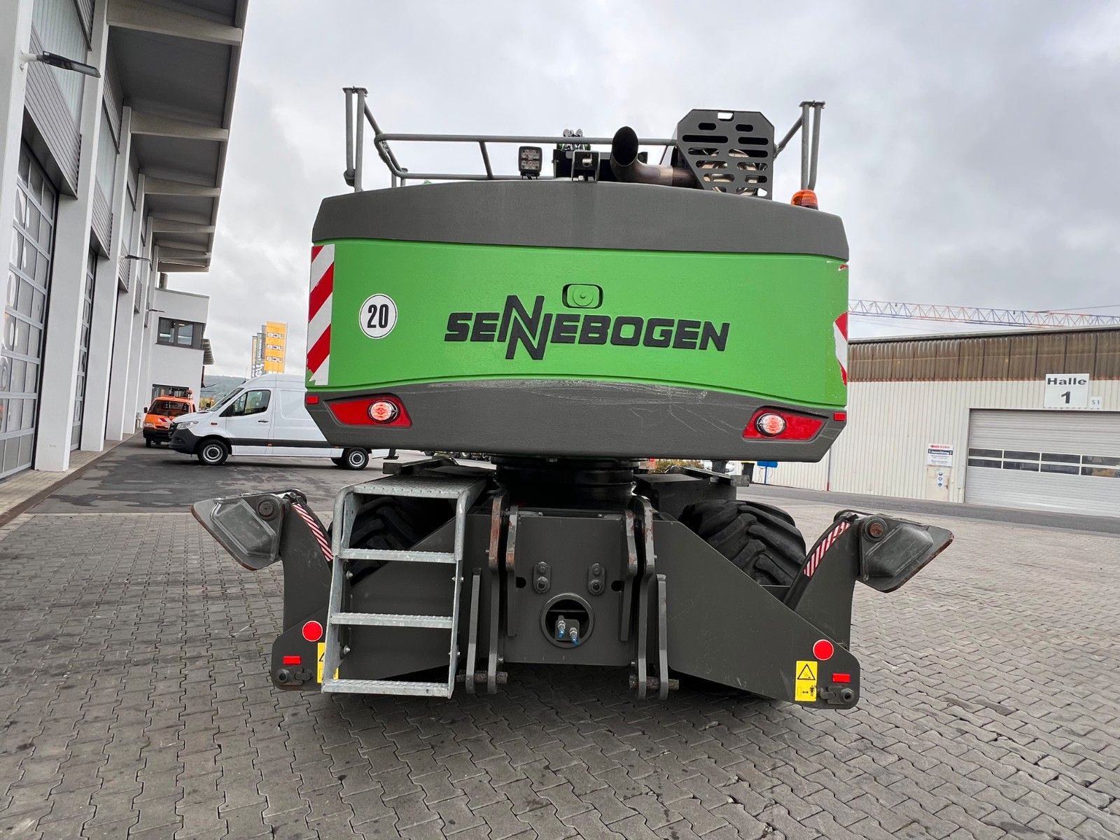 Fahrzeugabbildung Sennebogen 718 / inkl. Vosch Fällzange / nur 1.965h!