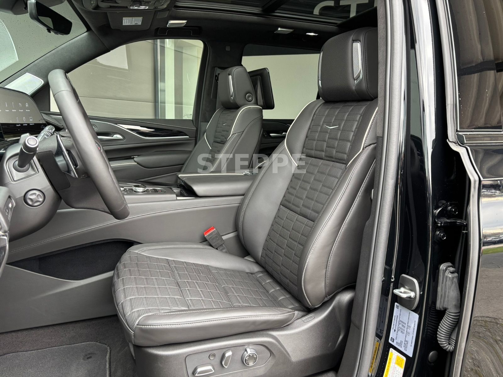 Cadillac Escalade V-Series 6.2 V8 Supercharged AWD