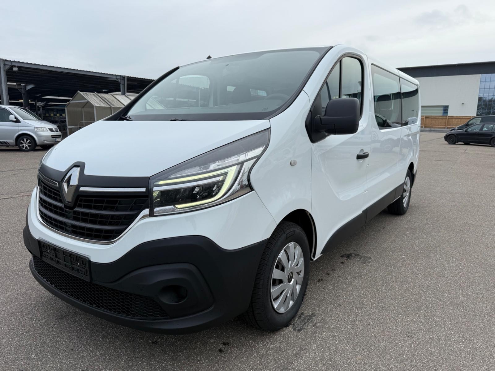 Renault Trafic Combi L2H1 3,0t  Life 9 Sitzer