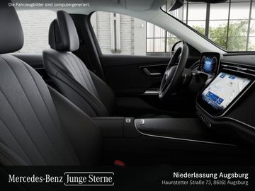 Mercedes E 220 - 11