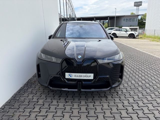 BMW iX xDrive 60 M-Sport Pro AHK DrivAssProf H K LCP foto 4