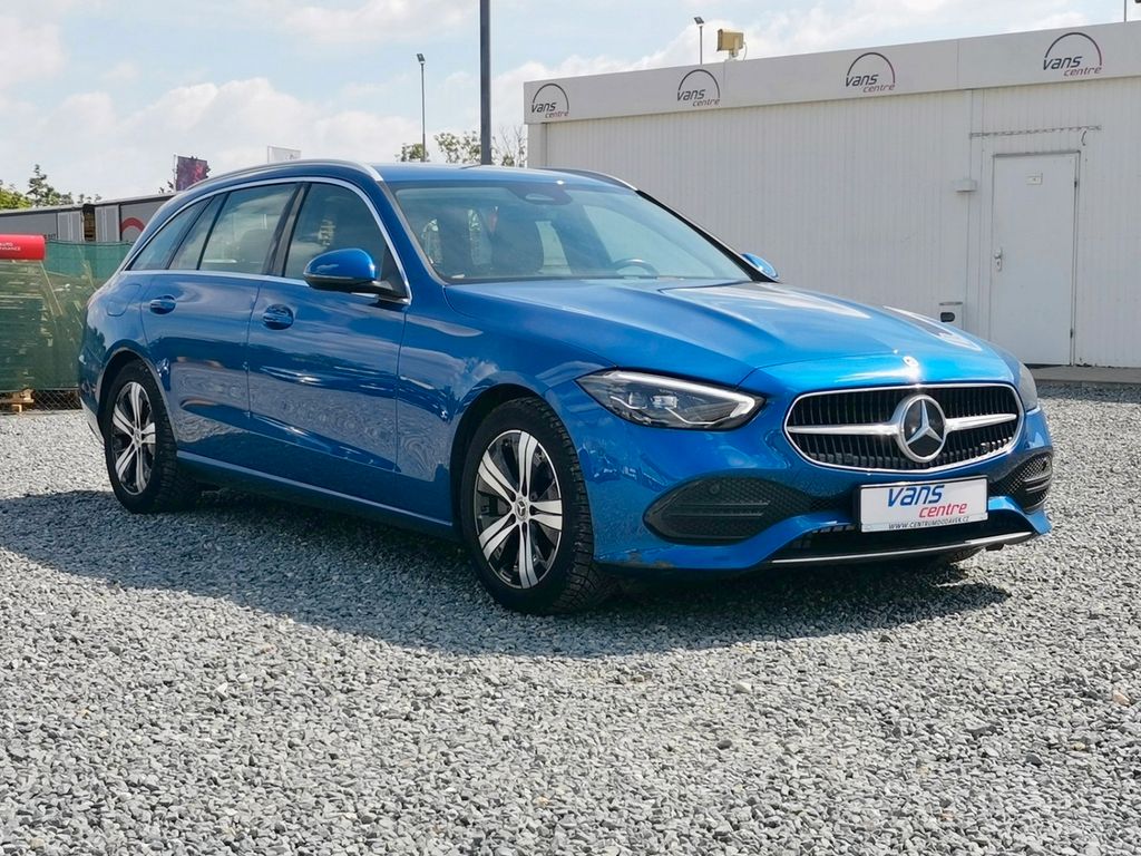 Mercedes-Benz C 200 — fotografia 3