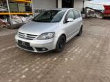 Volkswagen Golf Plus 2.0 TDI Sportline Sportline - Volkswagen Golf Plus Sportline mit Diesel-Antrieb