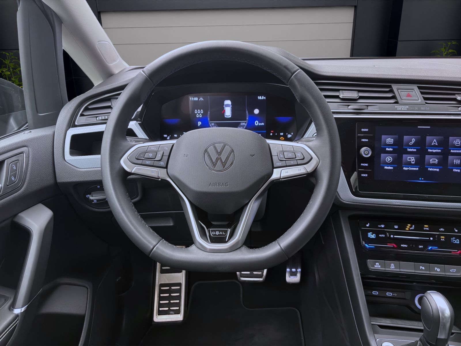 Volkswagen Touran - Bild 12