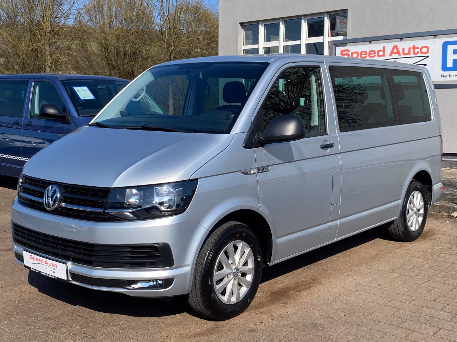 Volkswagen T6.1 Multivan 2.0TDI Trendl/7-SITZ/AHK/PDC/ALU16