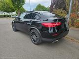 Mercedes-Benz GLC 250 4M Coupé AMG*NIGHT*MATRIX-LED*Spur-Paket - Mercedes-Benz GLC 250 Gebrauchtwagen in Stuttgart