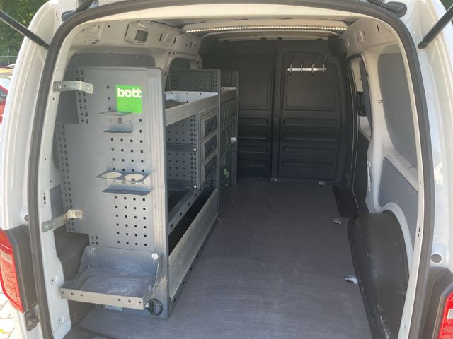 Caddy Maxi Kasten TDi Navi Klima AZV Kamera Sitz