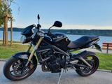 Triumph Street Triple 675 - NAKED BIKE VON 501 BIS 750 CCM