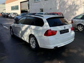 BMW 318 - 4
