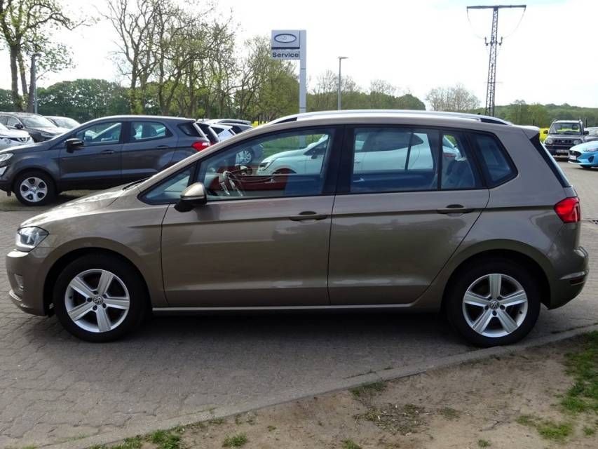 Fahrzeugabbildung Volkswagen Golf Sportsvan 1.4 TSI BMT Comfortline
