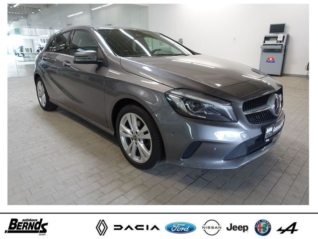 Mercedes-Benz A 220 4Matic 7G-DCT - NAVI R-KAM LED DISTRONIC