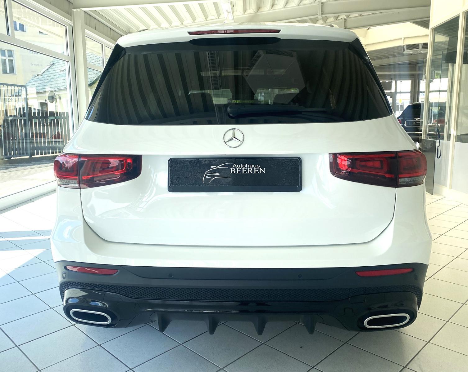Mercedes-Benz GLB 200 4M 2.Hd AMG Line Pano LED Kam Nightpaket
