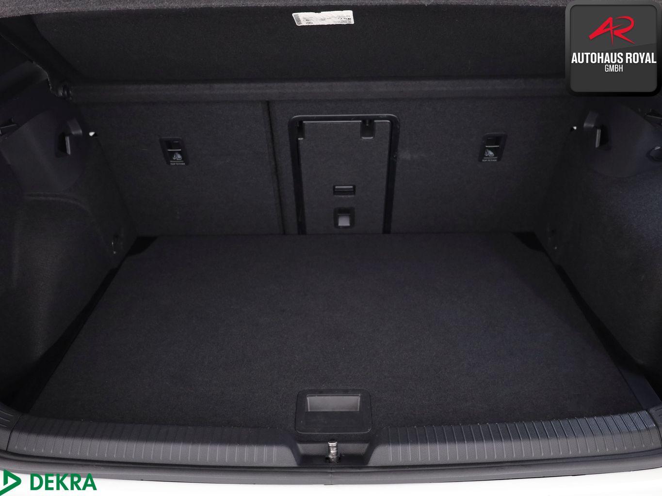 Volkswagen Golf VIII 2.0 TSI GTI HUD,HARMAN/K,MATRIX,PANO, миниатюра 13