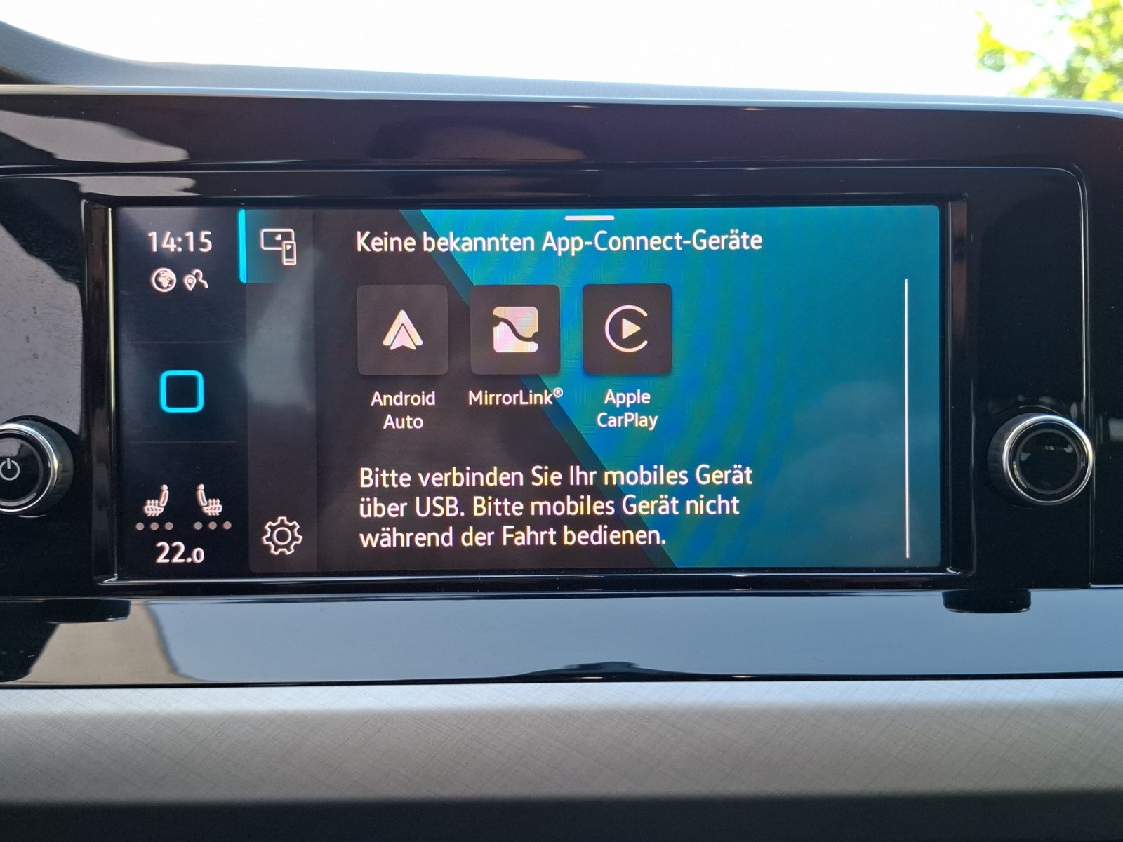 Fahrzeugabbildung Volkswagen Golf VIII Variant TDI Life LED CarPlay AID ACC P