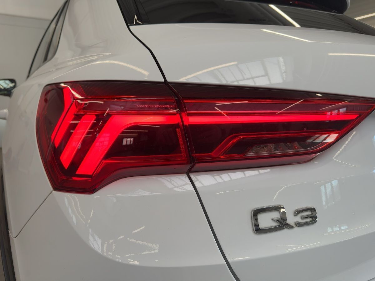 Audi Q3 - Bild 14