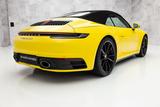 Porsche 992 Cabrio 3.0 Carrera 4S 450 PK | Sportuitlaat - mit Benzin-Antrieb: Gelb, Cabrio
