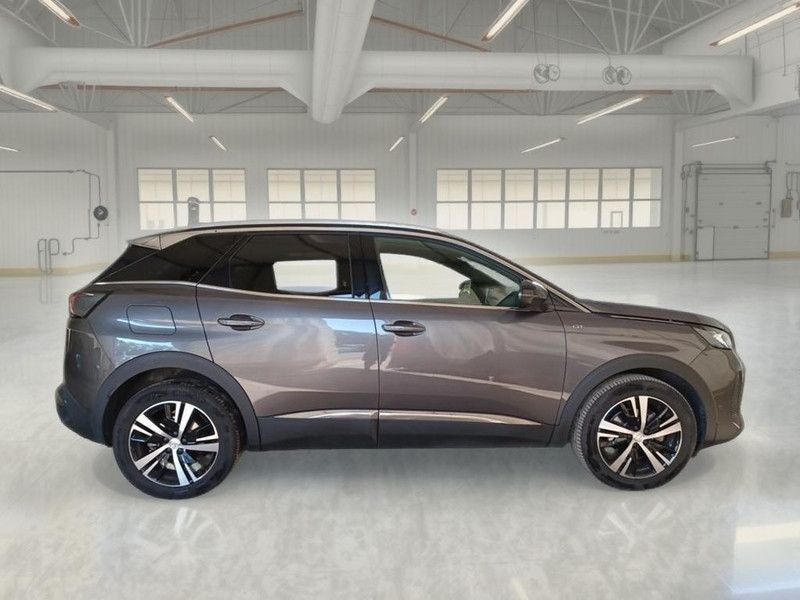Peugeot PEUGEOT 3008 PURETECH TURBO 130 EAT8 GT AUTO SUV imagem 3