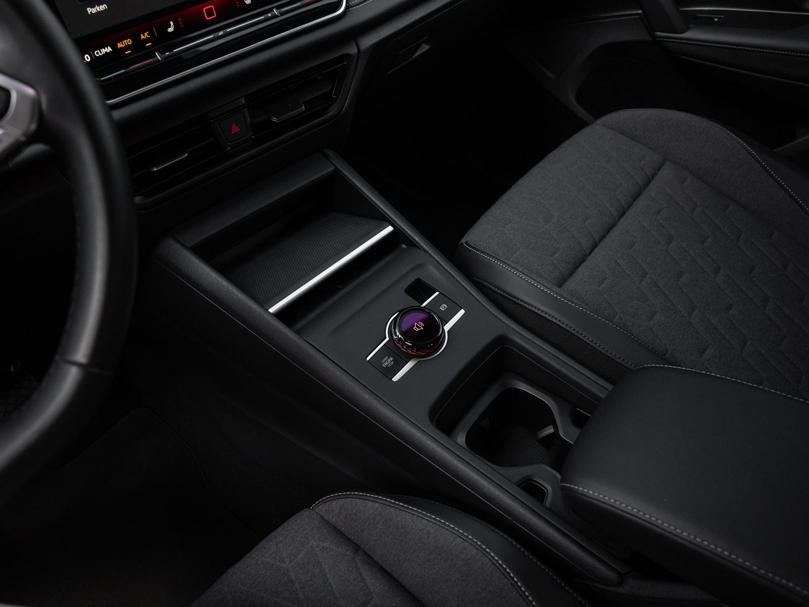 Volkswagen Tiguan Life LED+ Assistenz-Paket IQ.DRIVE 360°, миниатюра 28