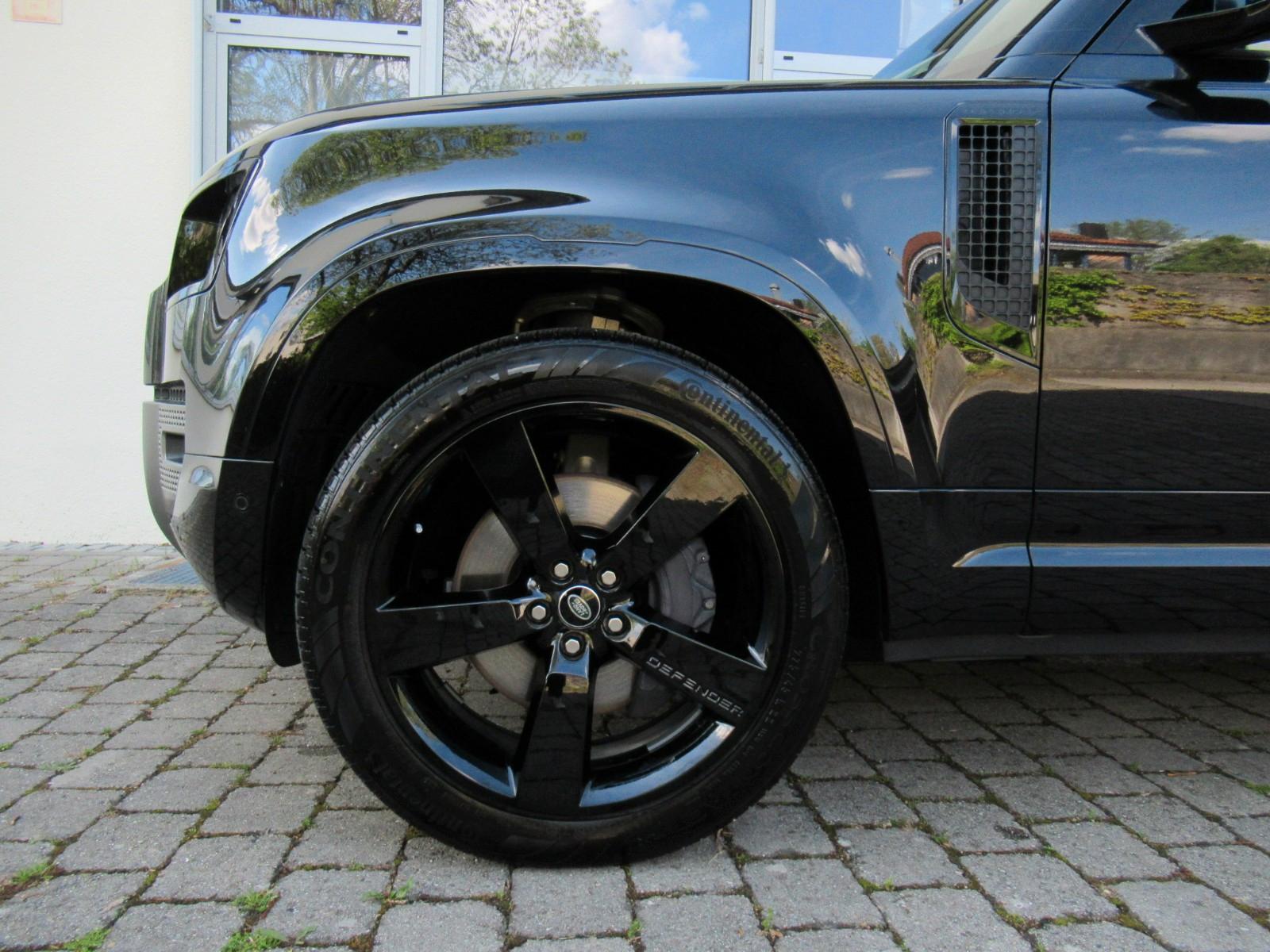 Land Rover NEW D300 110 X-DYN SE HEAD 7-SEAT eAHK 22`UPE111