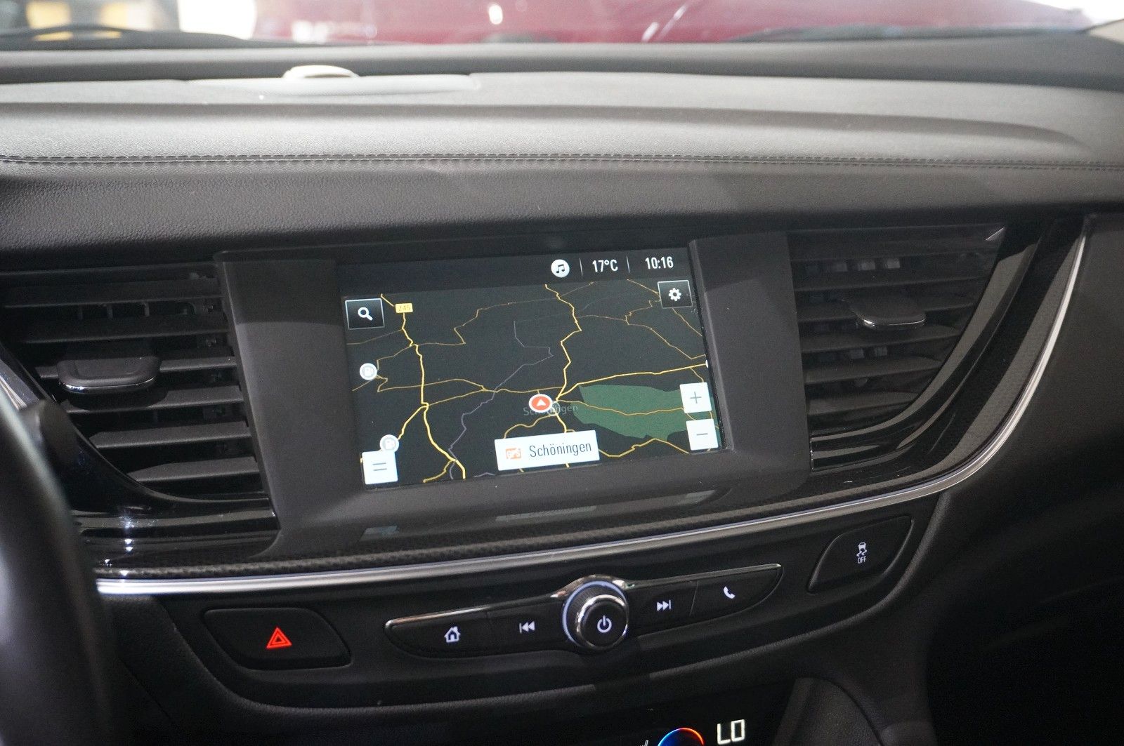 Fahrzeugabbildung Opel Insignia B ST 2.0D DYNAMIC 4X4 NAVI/LED/SHZ/AHK