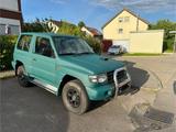 Mitsubishi Pajero 2,5 D Classic - Mitsubishi Pajero: Classic