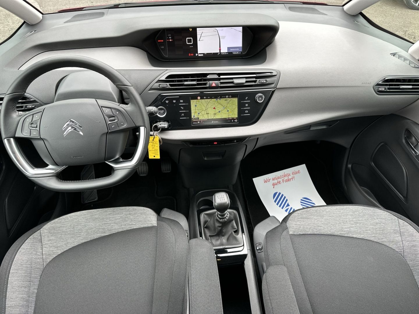 Fahrzeugabbildung Citroën Grand C4 Space Tourer Feel PureTech 130 1.2 AHK-