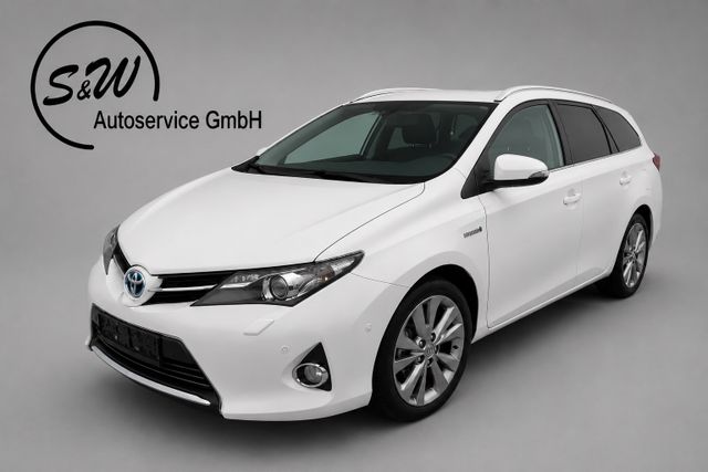 TOYOTA Auris Touring Sports