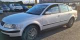 Volkswagen Passat 1.6  EZ 2000  nur 98.0... - gebrauchte VW Passat aus dem Jahr 2000