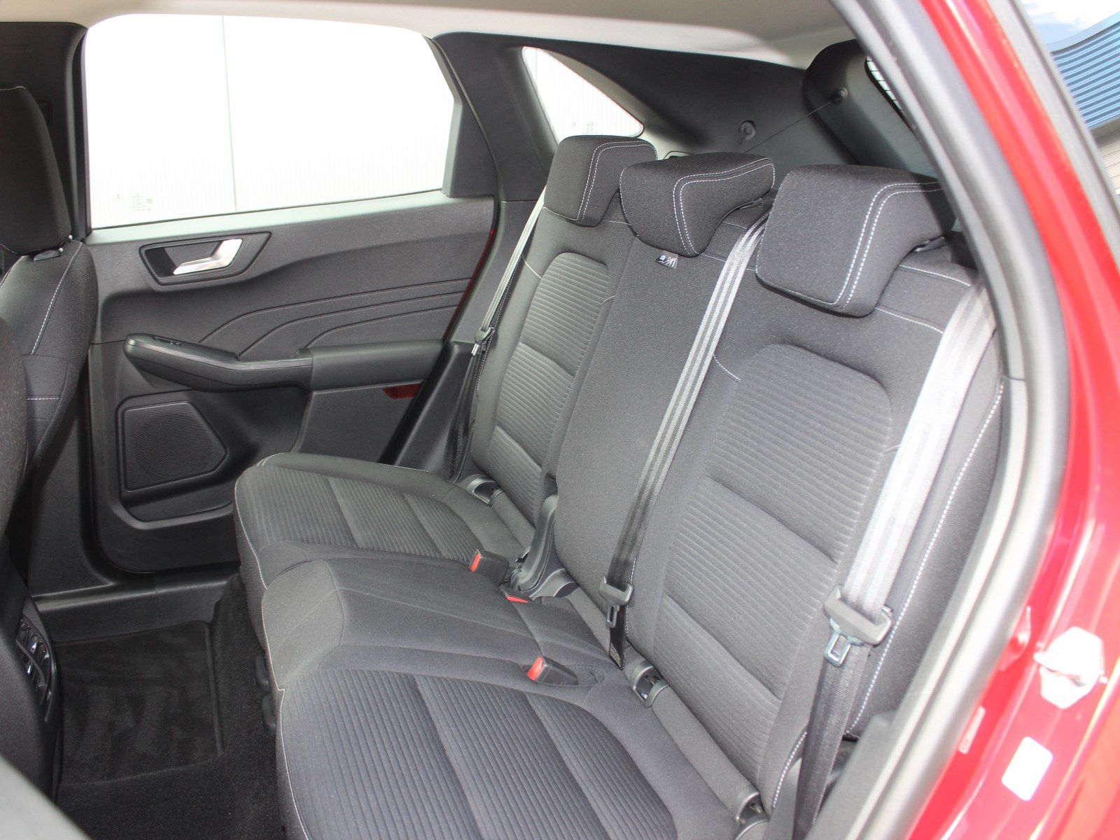 Fahrzeugabbildung Ford Kuga Plug-In Hybrid Titanium 2,5 Duratec