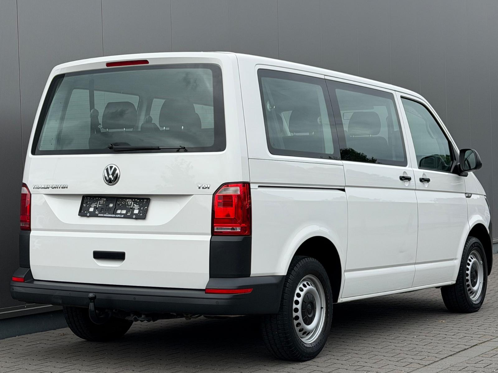 Volkswagen T6 2.0 TDI 9-SITZER Klima PDC AHK 1.Hand 69000km