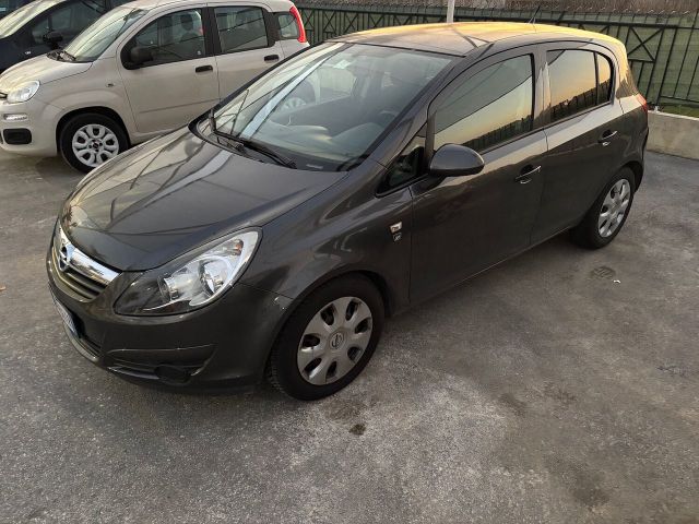 Opel Corsa 1.3 95CV 5 porte