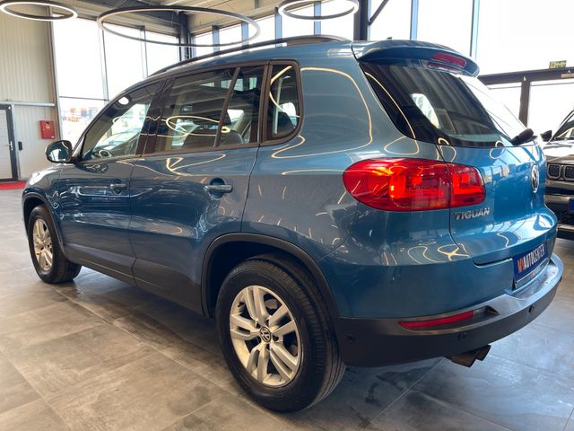 Volkswagen Tiguan  *1.HAND*PANO*BI-XENON*SHZ*TEMP*NAVI*