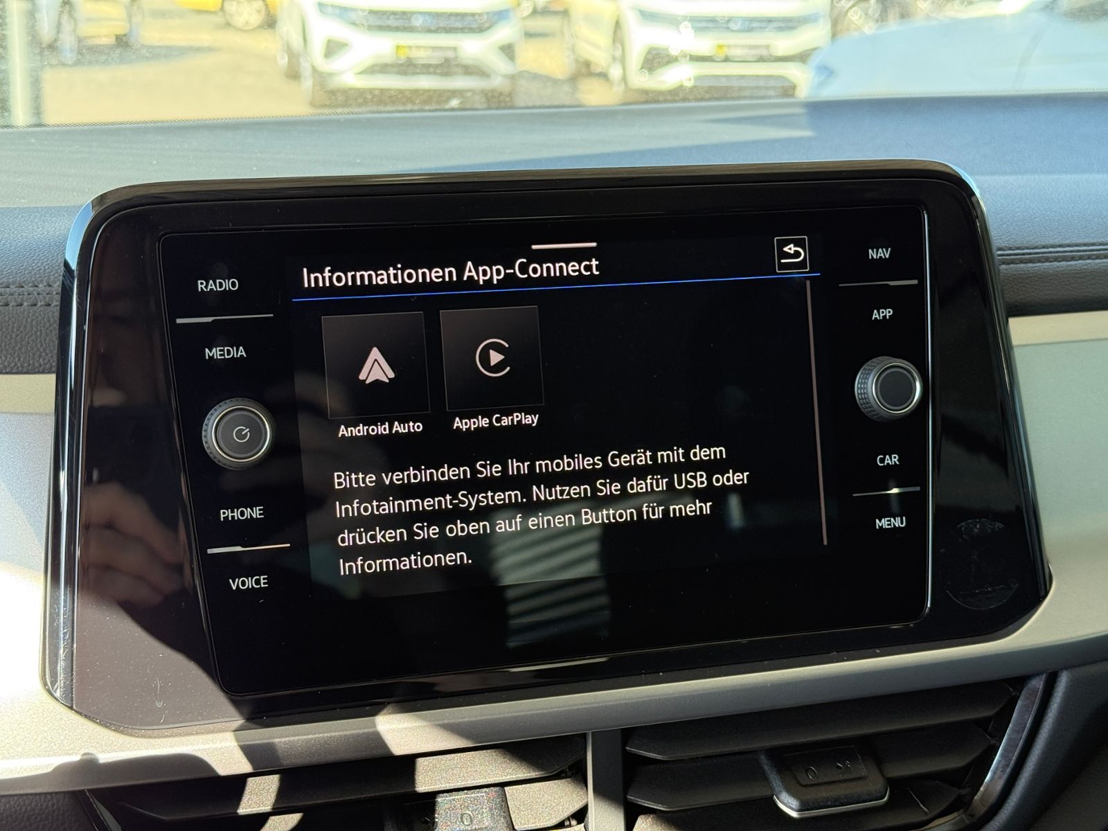 Volkswagen T-Roc - Bild 15