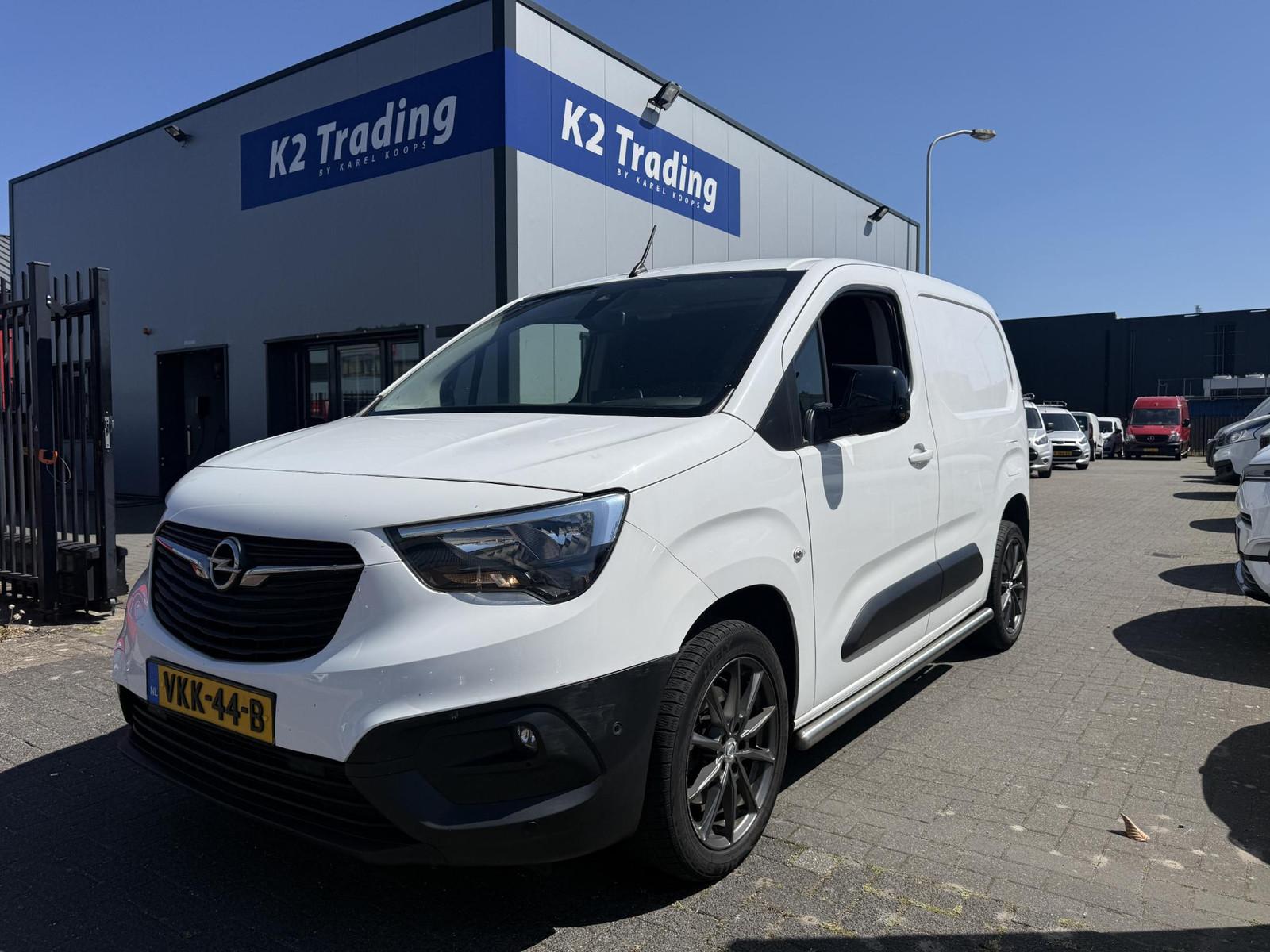 Opel Combo 1.5D L1H1 Edition 130PK Automaat Euro-6