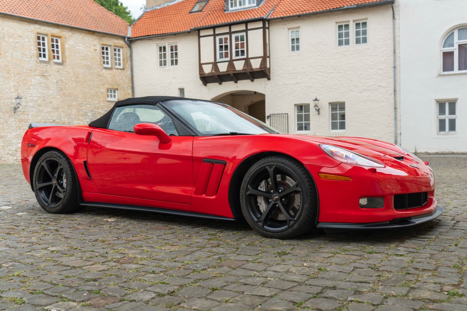 Fahrzeugabbildung Corvette C6 GrandSport 3LT Z16 AUTOM BOSE HEADUP 6.2 V8