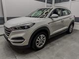 Hyundai TUCSON GO+ 1.6 T-GDi 177PS AHK NAVI SHZ PDC 1... - Hyundai TUCSON: Go