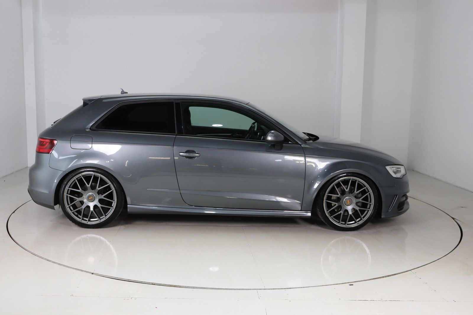 Fahrzeugabbildung Audi A3 2.0 TDI Ambition Sport * Xenon * Alcantara