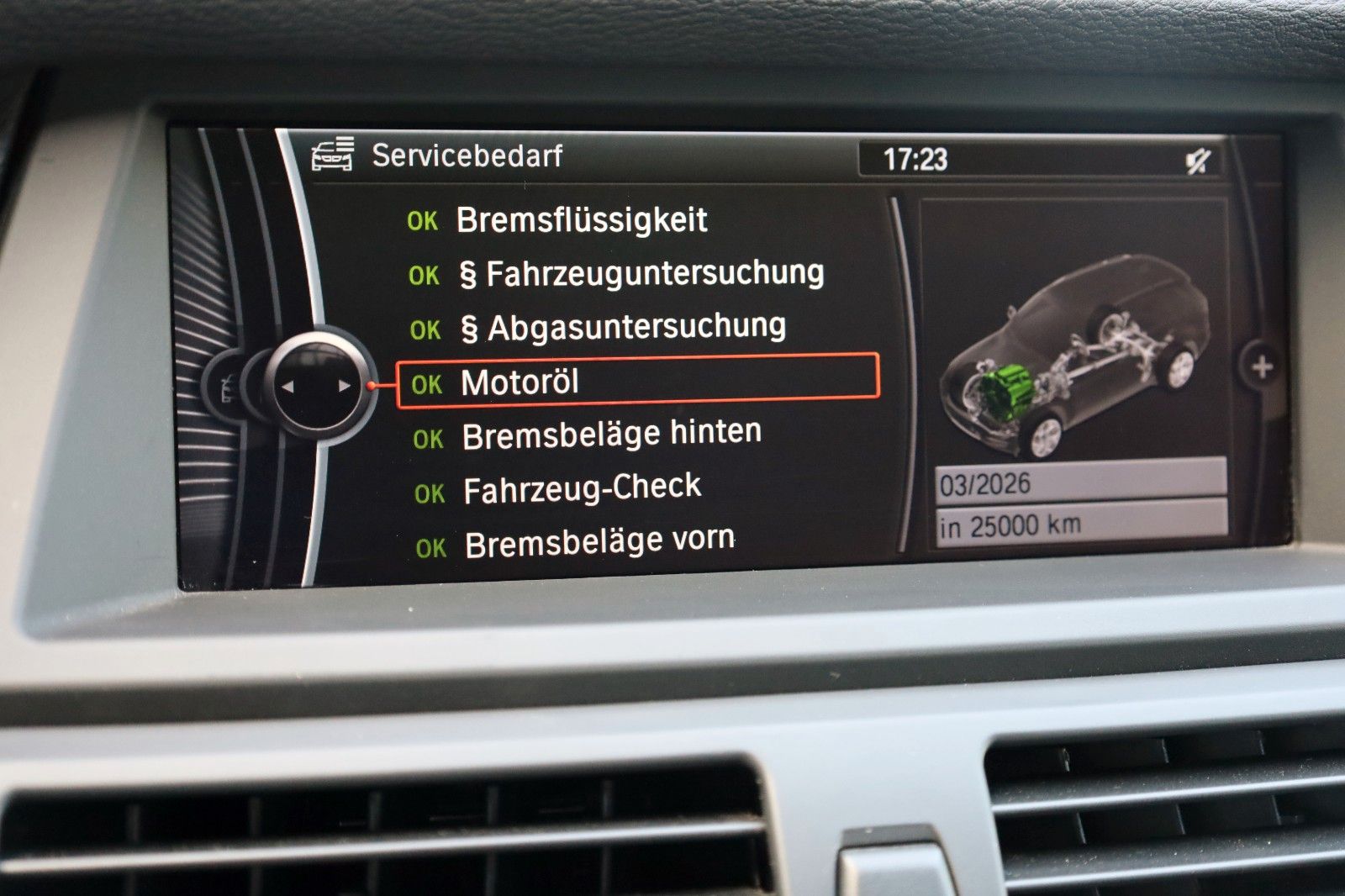Fahrzeugabbildung BMW X5 xDrive40d,Edition M Sport,HUD,Kamera,Stand+WR
