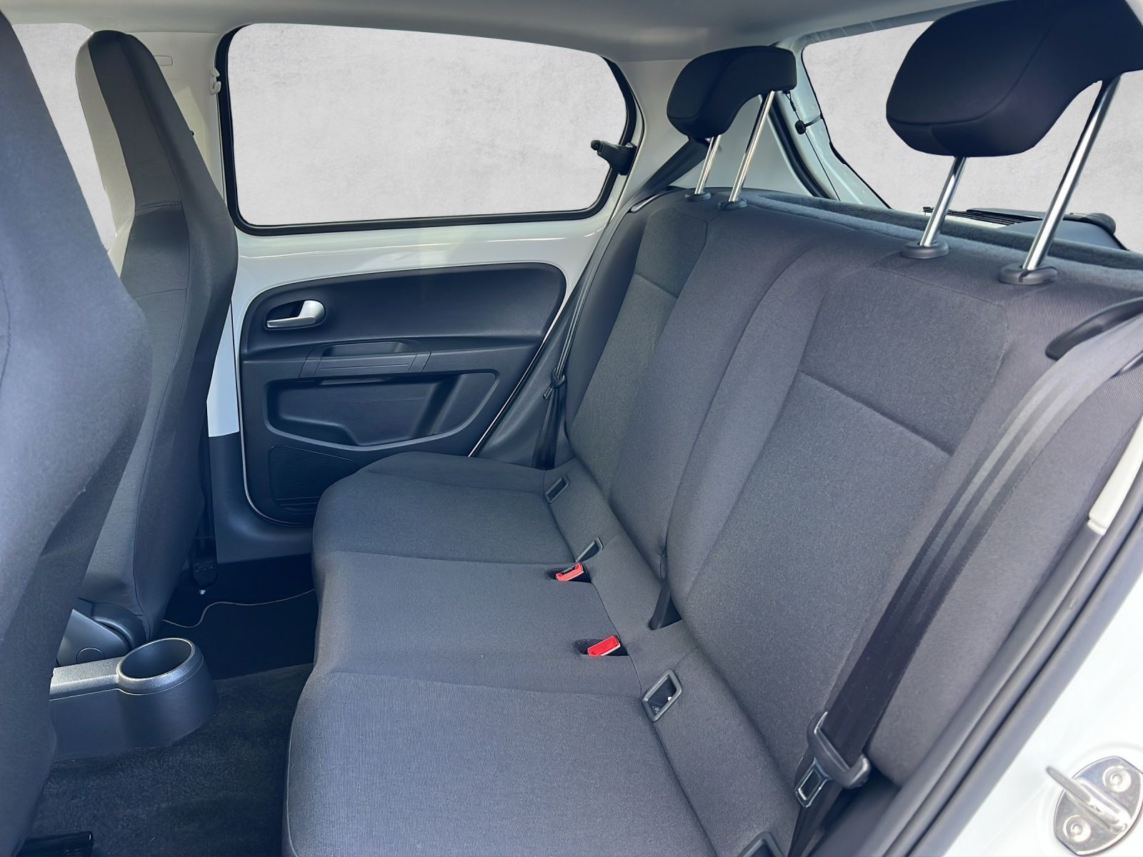 e-up! "Style"  61 kW (83 PS) 1-Gang-Automatik