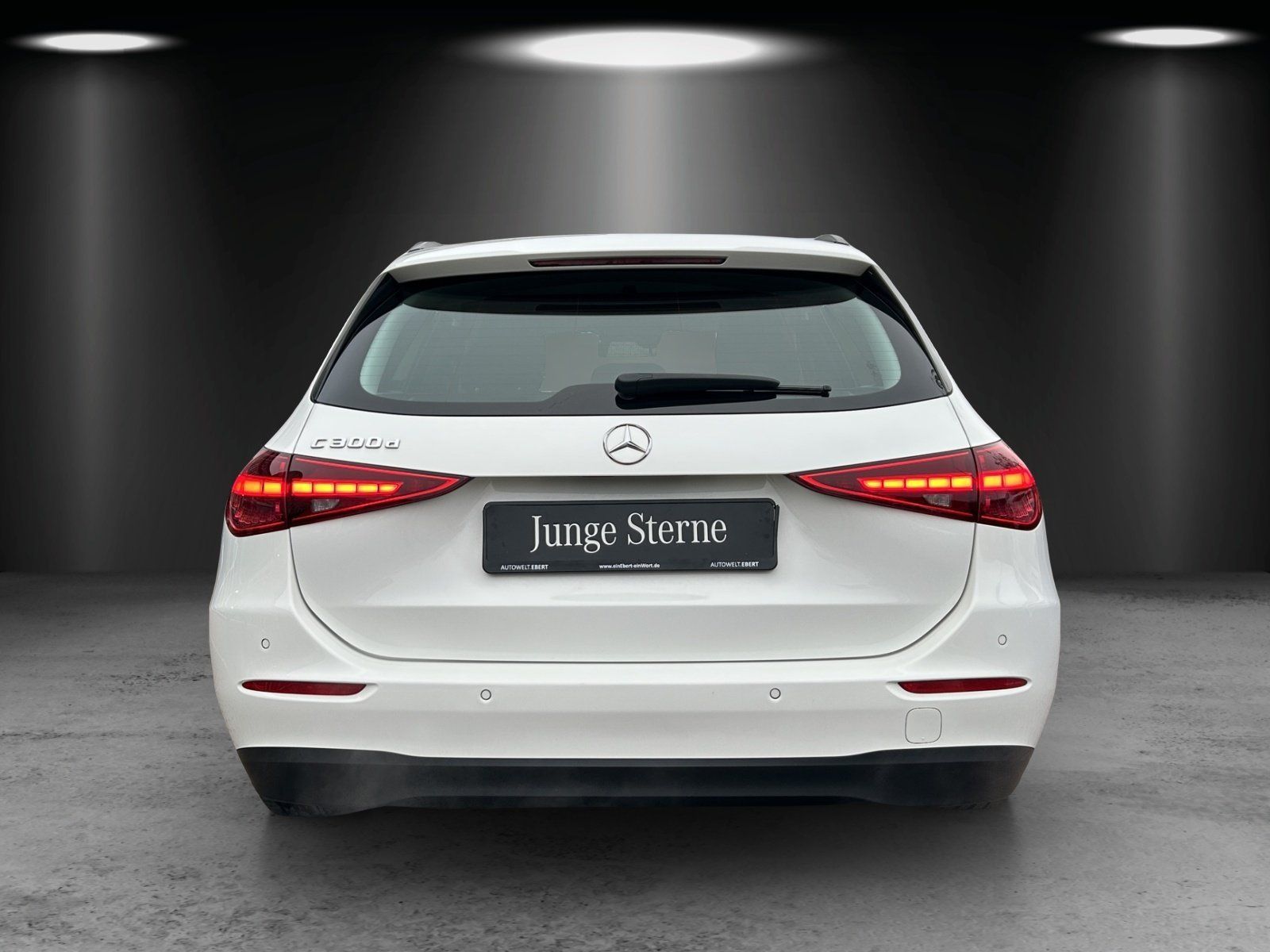Fahrzeugabbildung Mercedes-Benz C300d T DISTRO Business LED el.Heckkl DAB Kamera