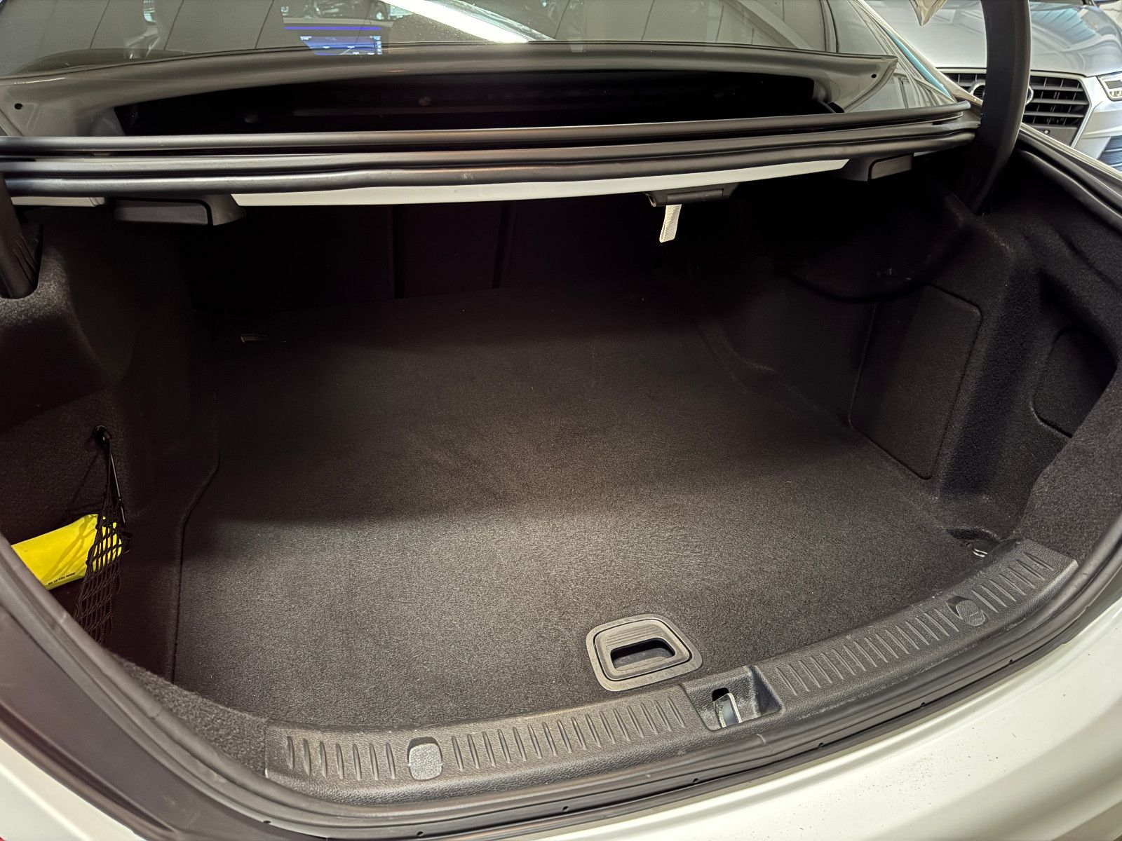 Fahrzeugabbildung Mercedes-Benz E 53 AMG 4Matic+ MBUX MEMORY AIRMATIC SD 360 DIS