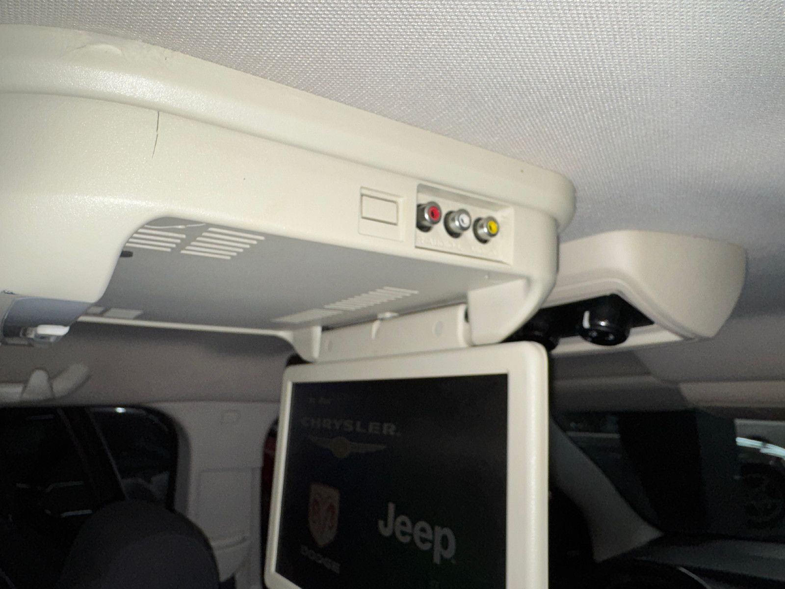 Fahrzeugabbildung Dodge Journey 2.0 7-SITZER AUTOMATIK FOND DVD PAKET