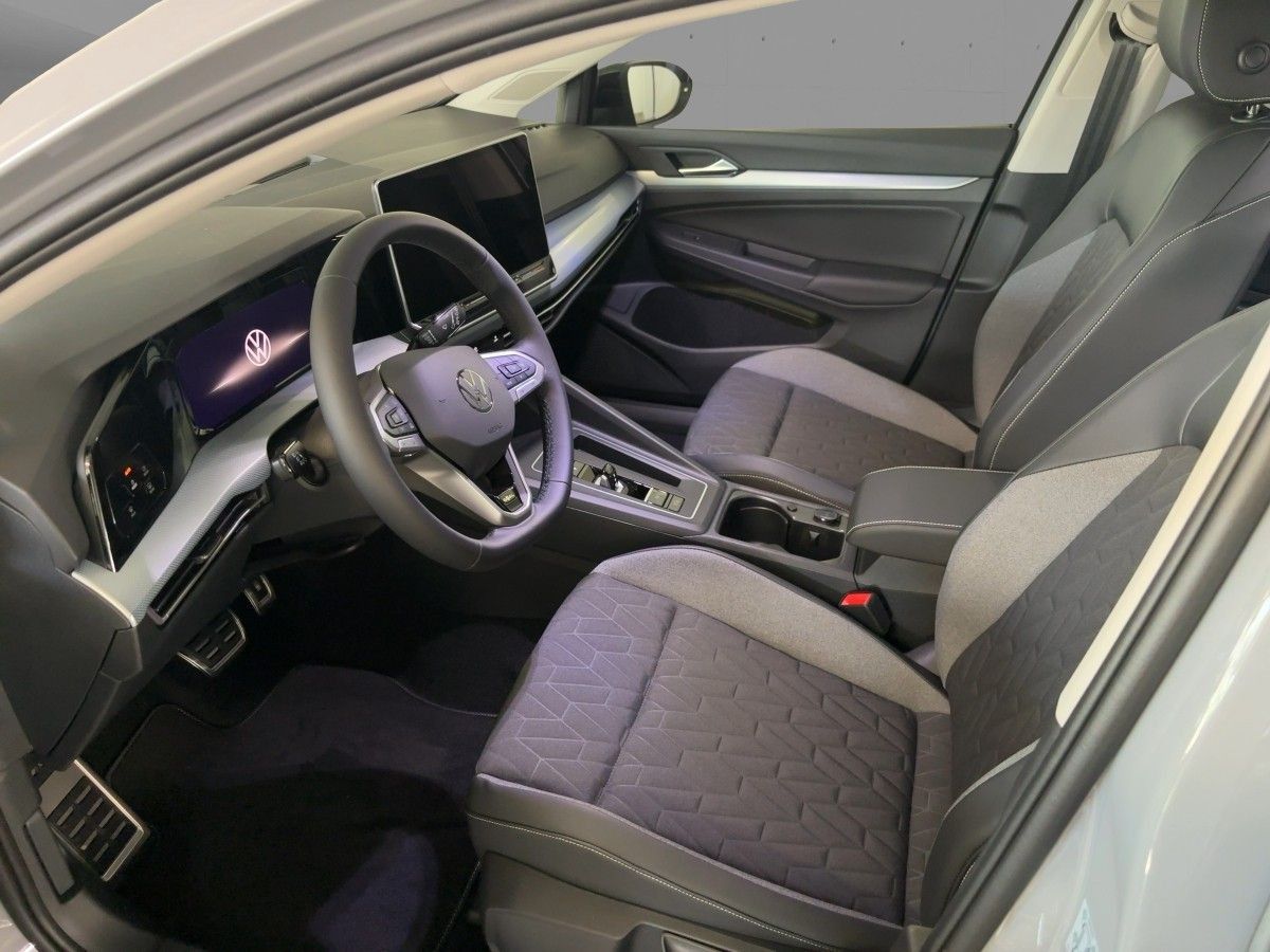 Volkswagen Golf - Bild 8