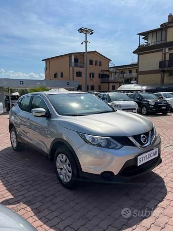 Nissan NISSAN Qashqai 1.2 DIG-T euro 6b *-€500,00