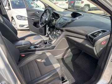 Ford Kuga - 9