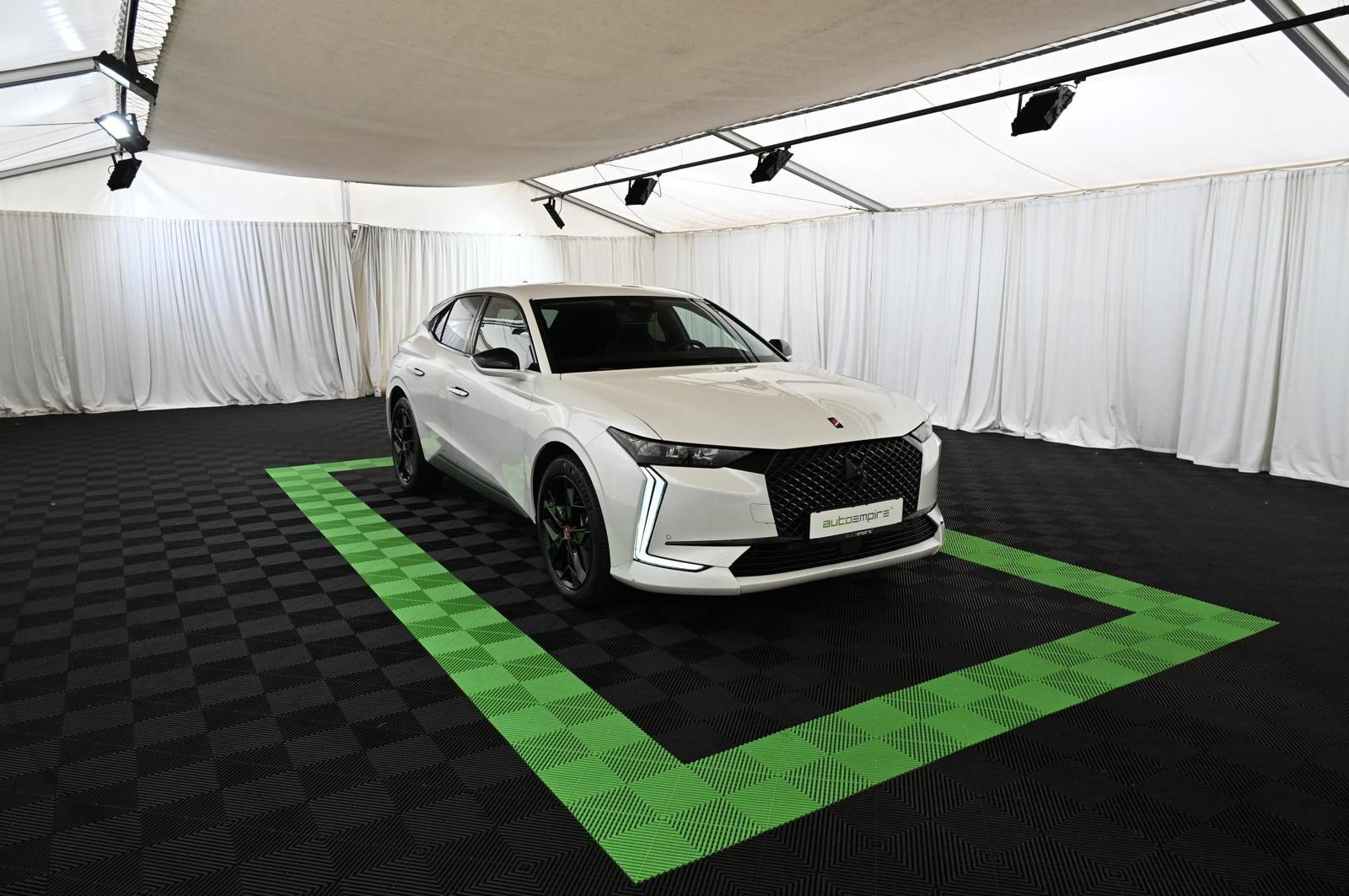 DS Automobiles DS4 1.6 E-Tense 225 Performance UVP 50.000 EUR