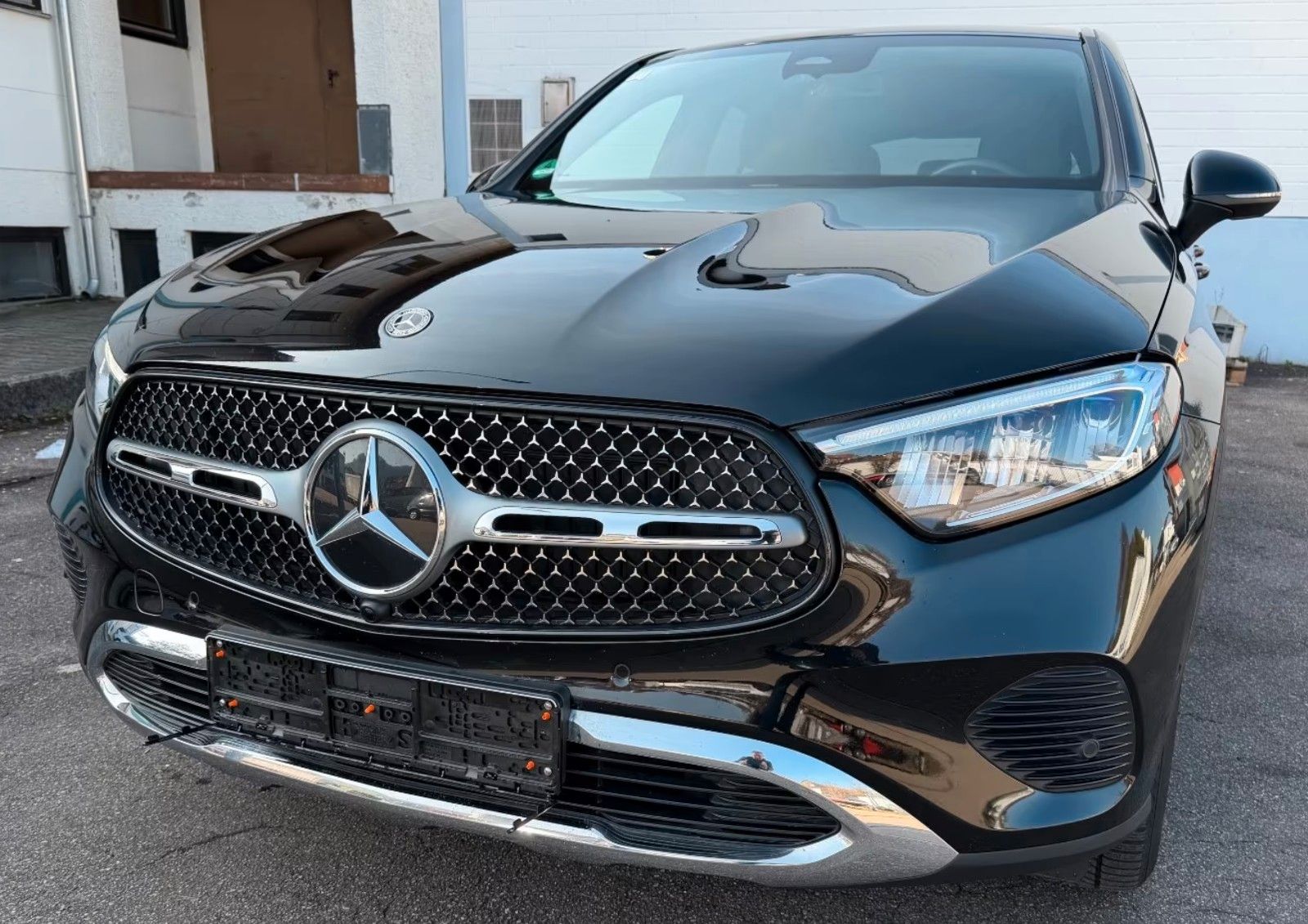 Mercedes-Benz GLC 220 d 4Matic Coupe Facelift 2024 foto 23